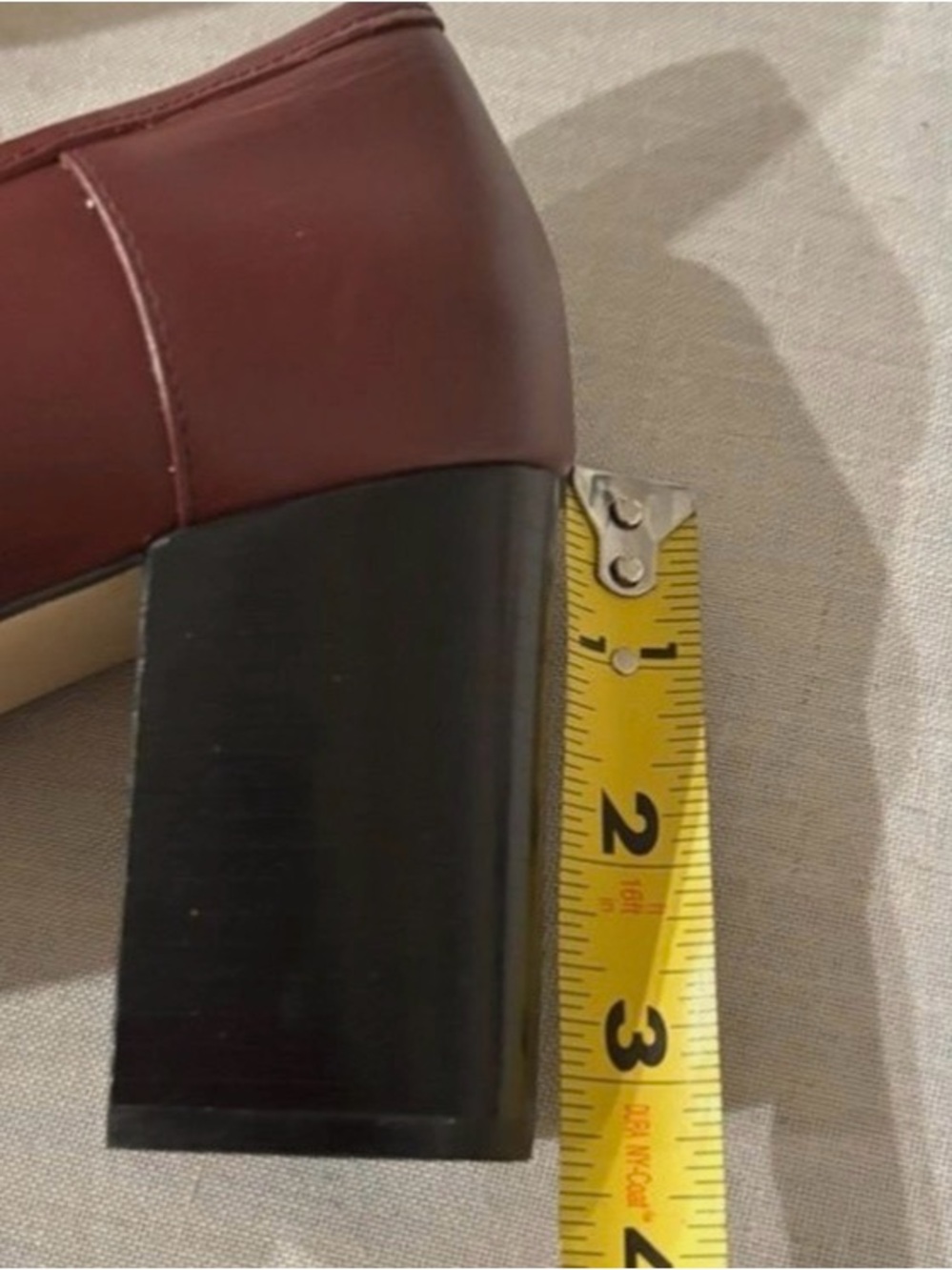 MICHAEL KORS ⭐️ PADMA 🔑 buckle LOGO, LEATHER, 3” stacked heel EUC - Picture 9 of 10